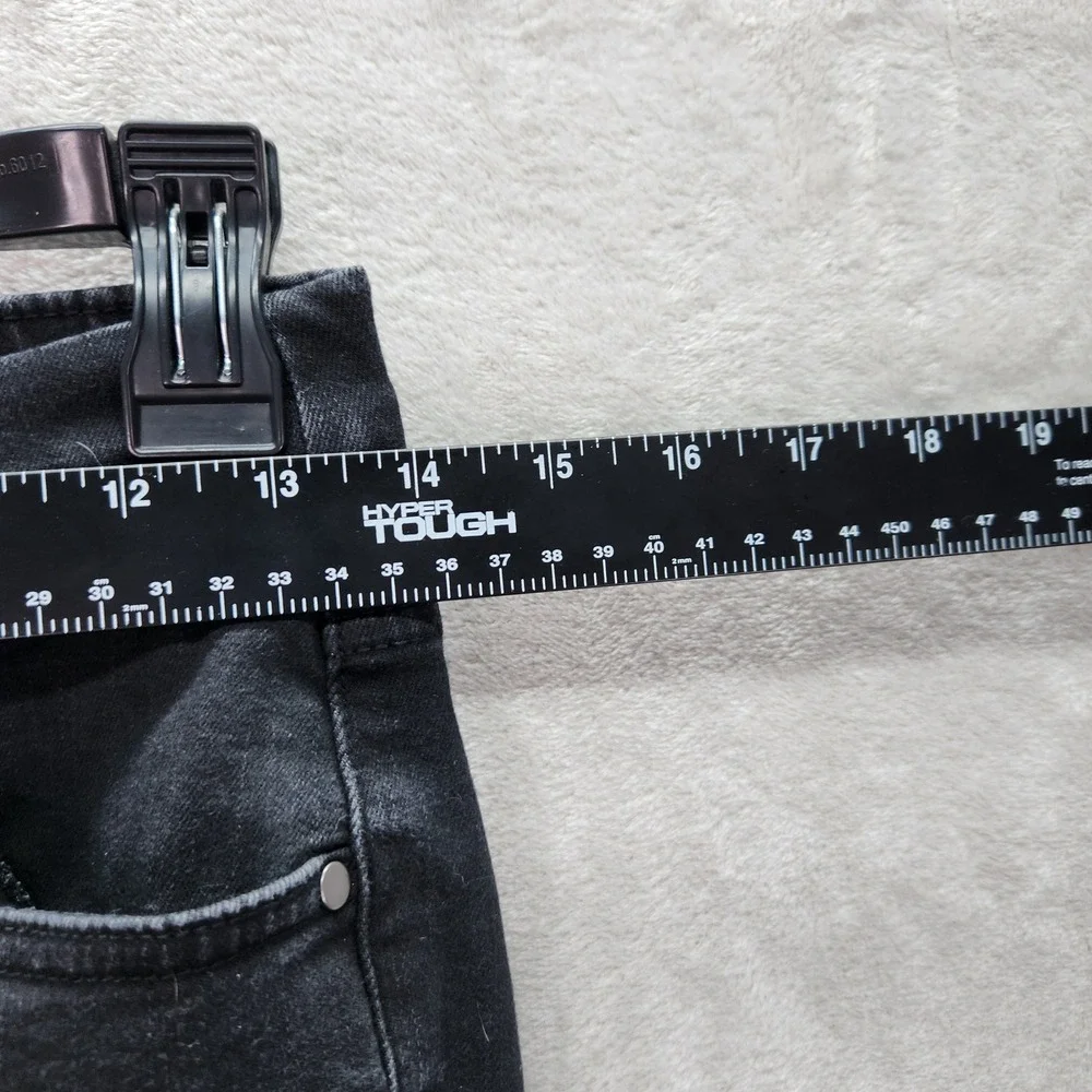 Women with Control Womens 2 Black Contour Curves Slim Crop Raw Hem Pants A685067